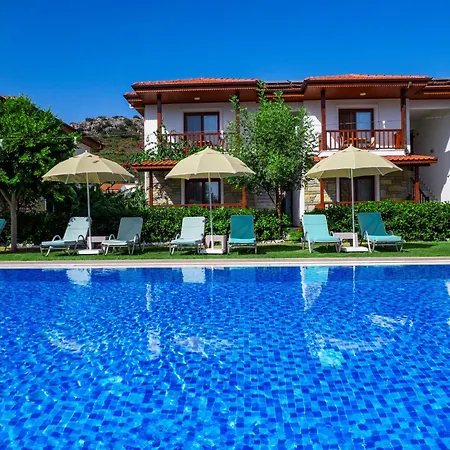 فندق Karaincir Datca 3*