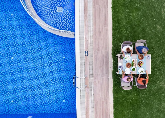 Karaincir Datça 3* Emecik